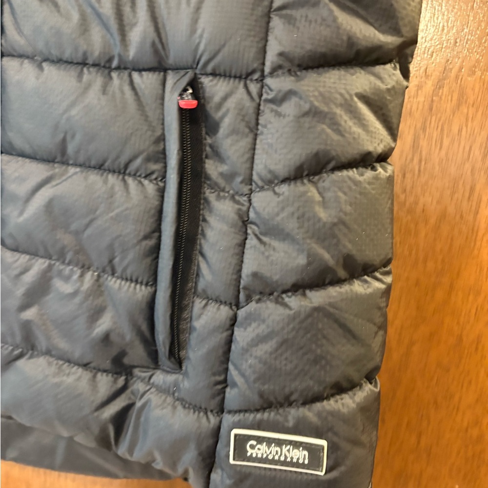 Calvin Klein Performance Black Puffer Vest w/ Hood & Pockets Womens Size Medium - Picture 5 of 9